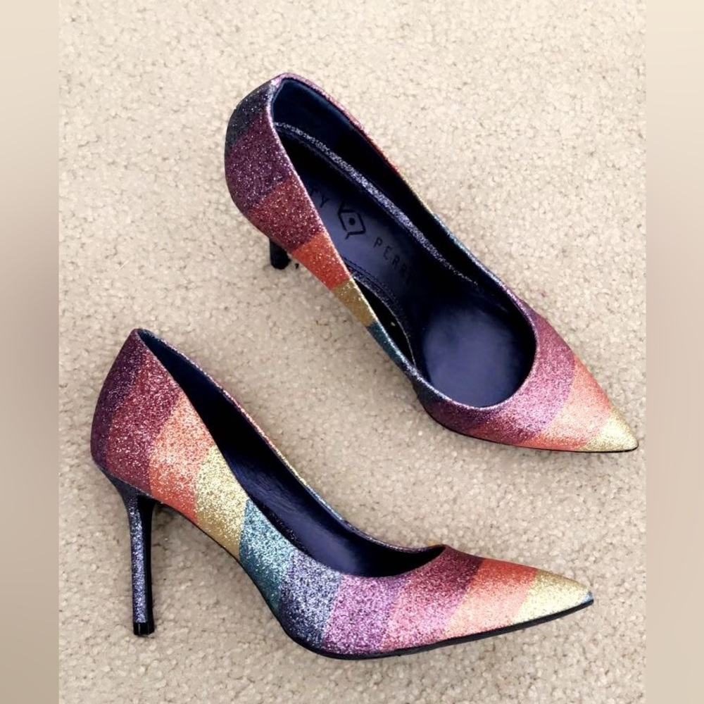 Katy perry “sissy” rainbow pumps